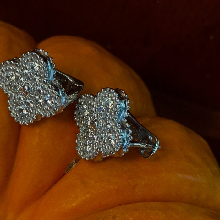 V&A design Earrings (clips)