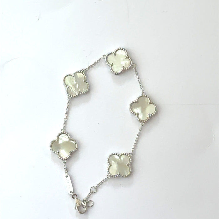 V&A bracelet with Mother-of-pearl