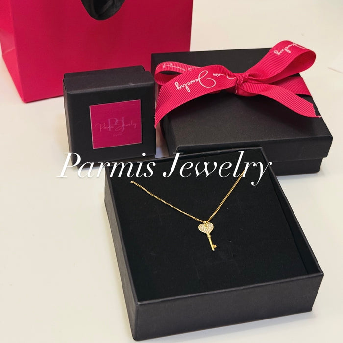 Love-Key pendant necklace