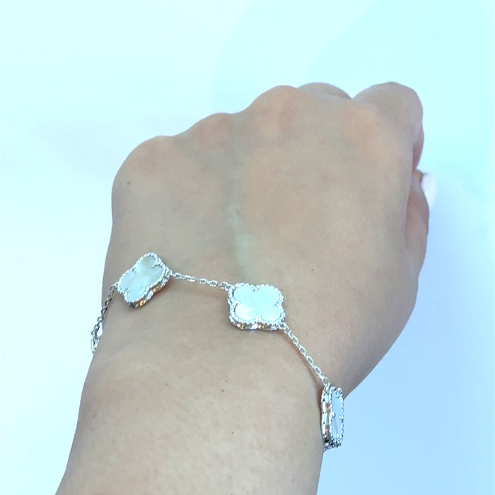 V&A bracelet with Mother-of-pearl